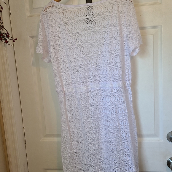 Anne Klein, Woman's Knit Cover-up Pool Dress, White, Size: Medium - Picture 3 of 3